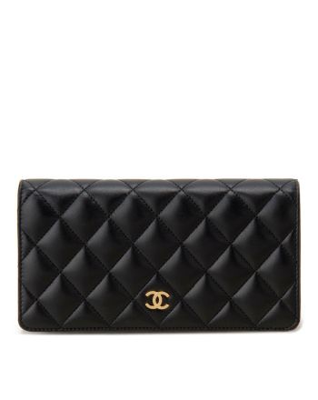 Chanel Quilted Bi-fold Wallet in Lambskin Black